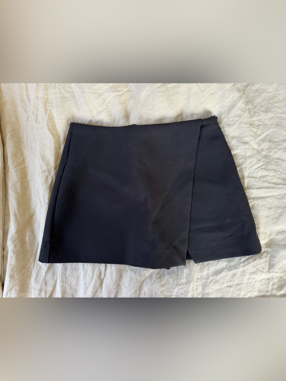 Black Skort